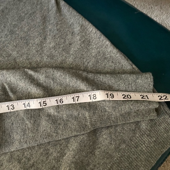 Vintage Scottish Spun Cashmere sweater - Picture 6 of 6